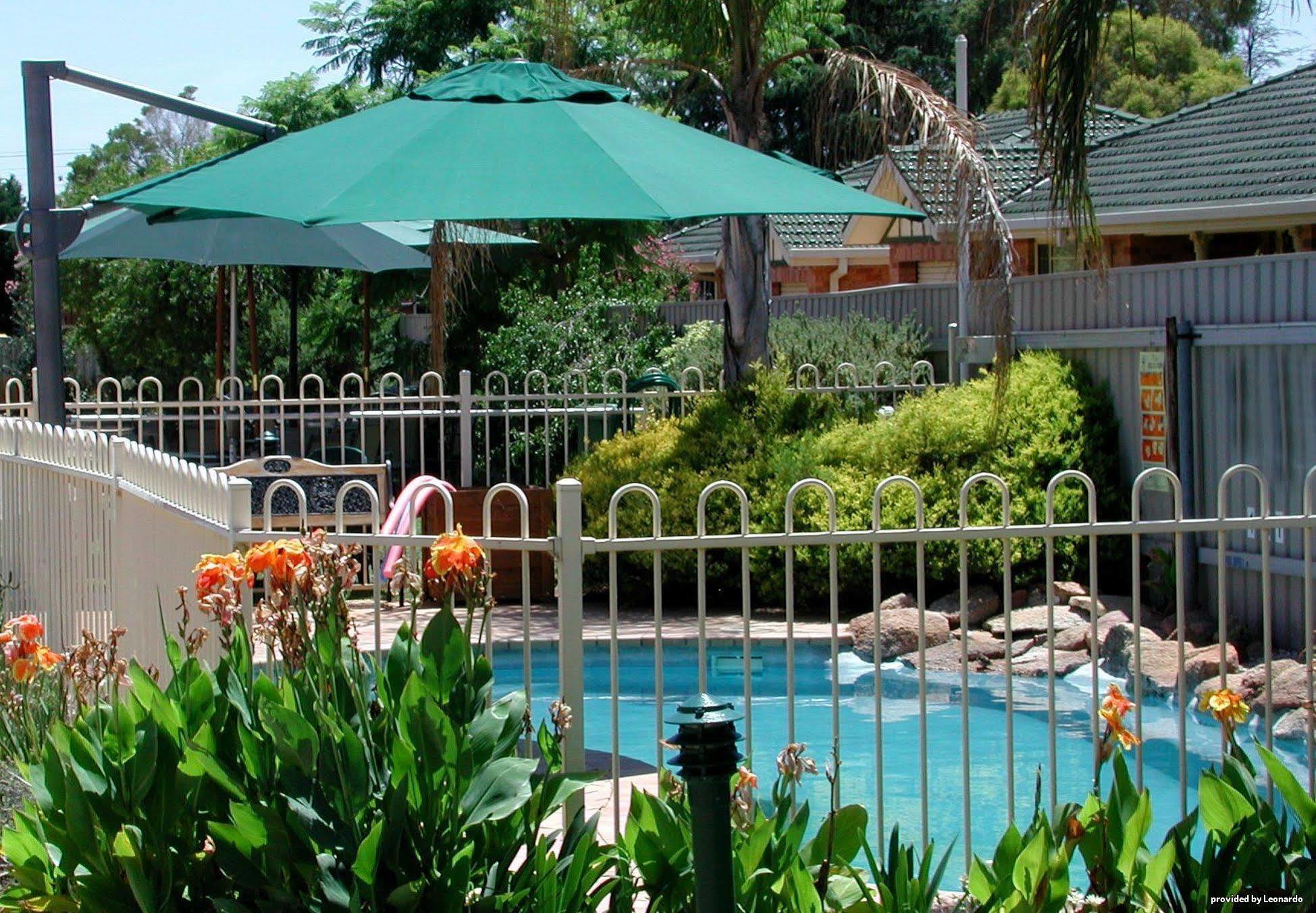 Best Western Ambassador Motor Inn & Apartments Уогга-Уогга Удобства фото